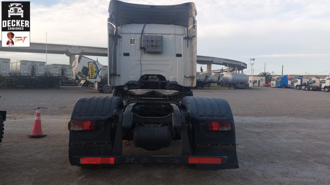 https://admin.usados.rutasurtrucks.com.ar/uploads/croped/2025-06-17-02-53-03WhatsApp Image 2025-06-17 at 11.51.03.jpeg